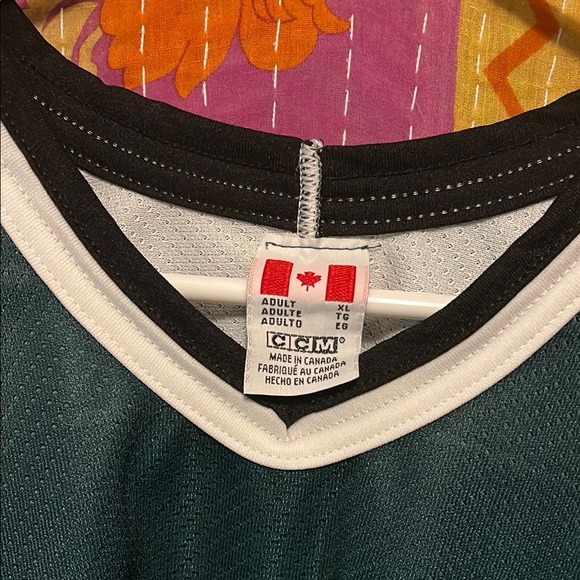 CCM Green Gold and Black Texas Stars Hockey Jersey - Picture 2 of 5